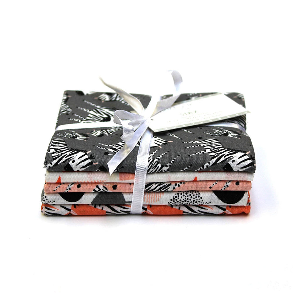 Emma & Mila - Baby Zoo - Fat Quarters 5pcs Stax 100% Cotton