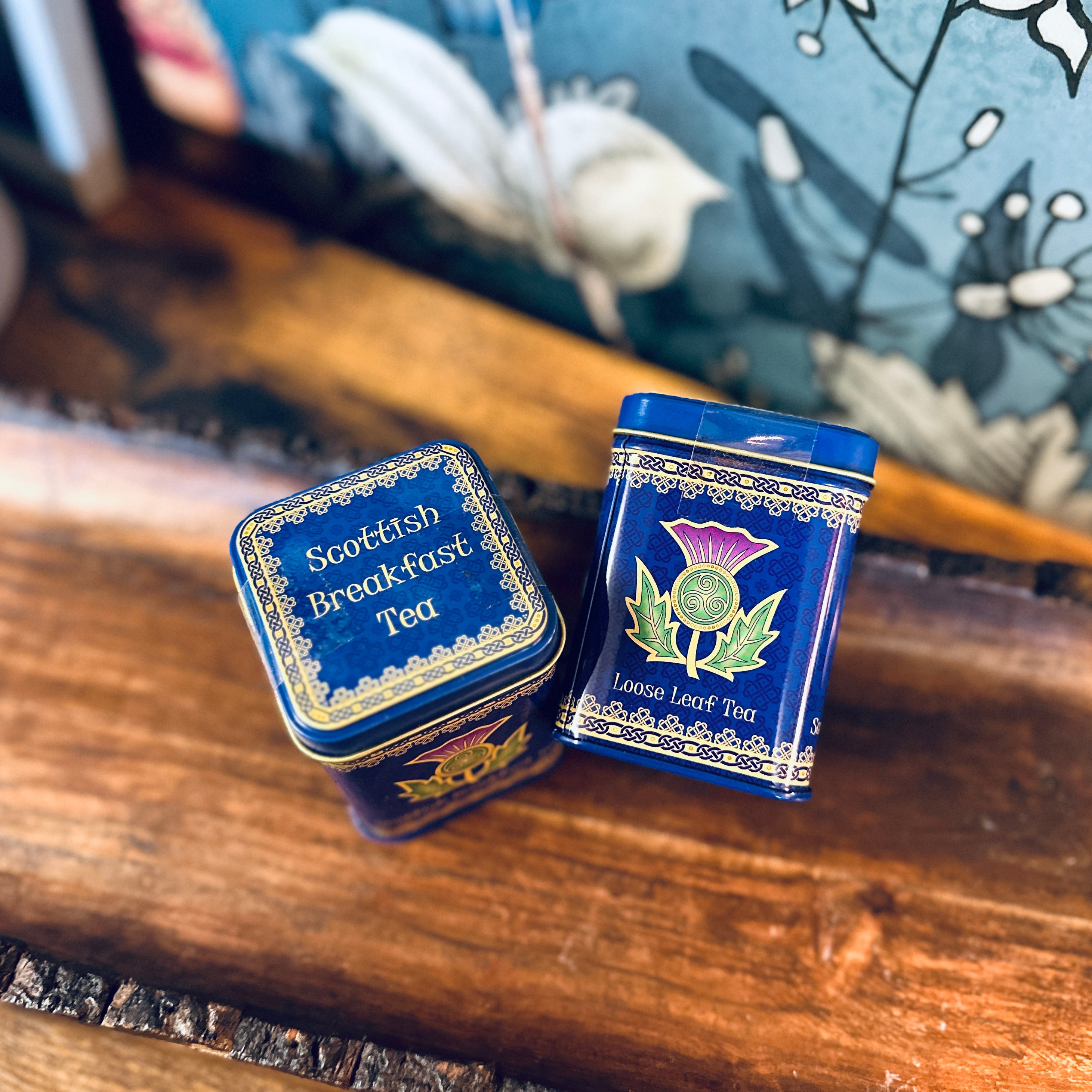 Thistle Spiral Loose Leaf Tea Tin