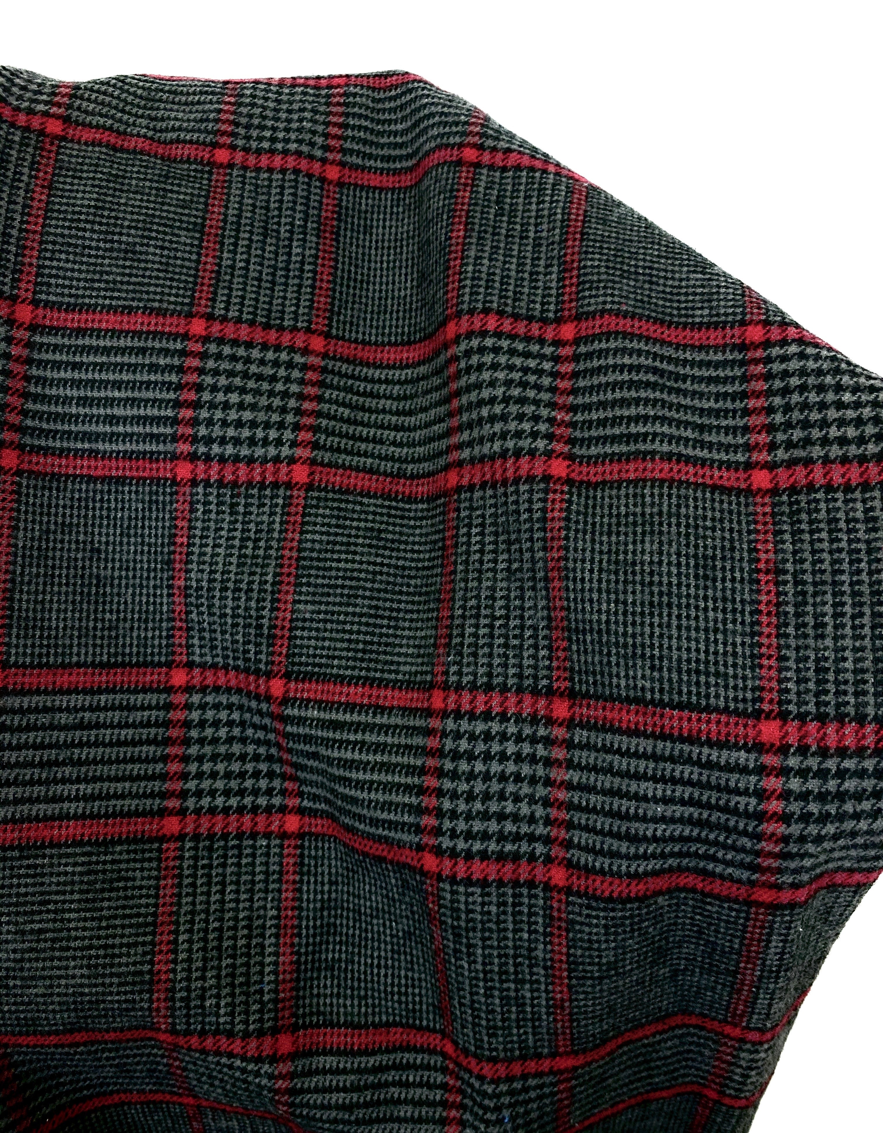 Dark Gray, Black, and Red Houndstooth Plaid Medium Weight Flannel Scarf
