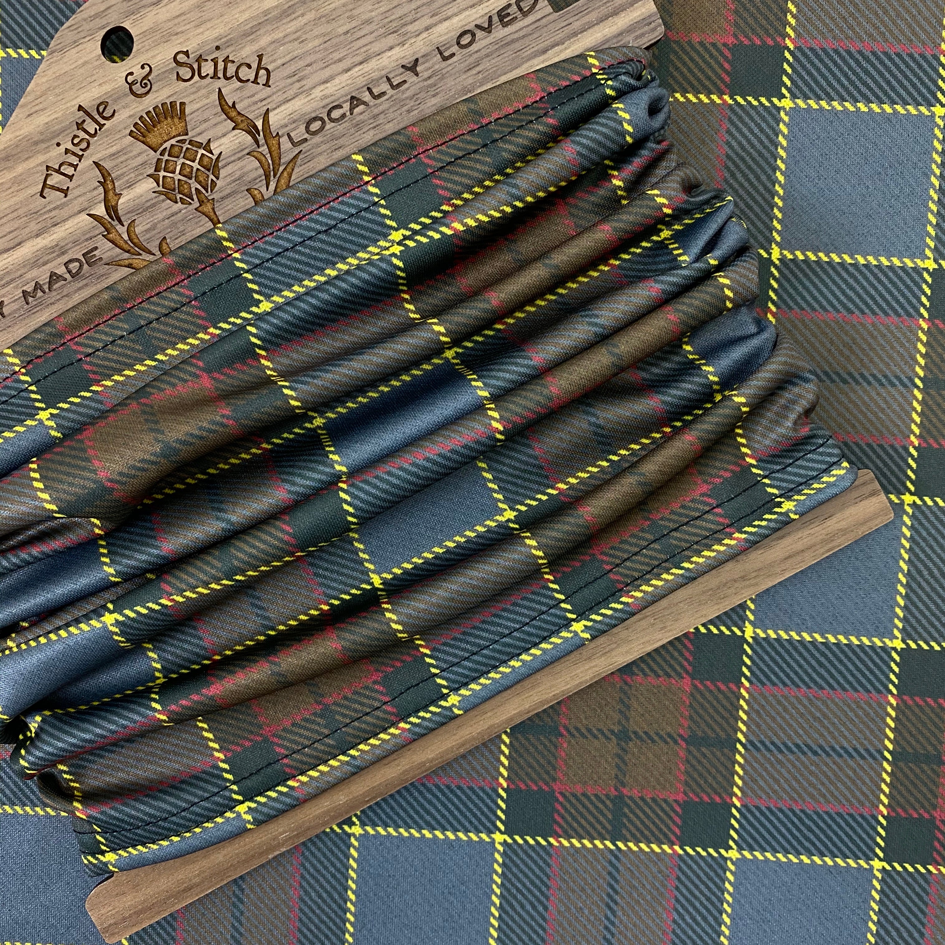 Outlander Fraser Tartan Neck Gaiter/Face Covering