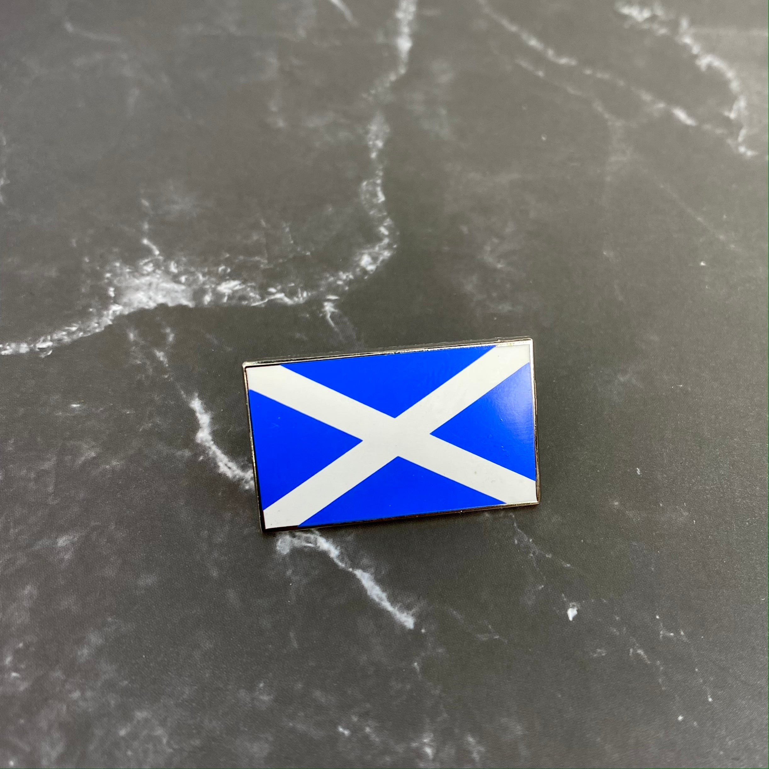 Saltire and Royal Flags of Scotland Small Enamel Coated Metal Pins