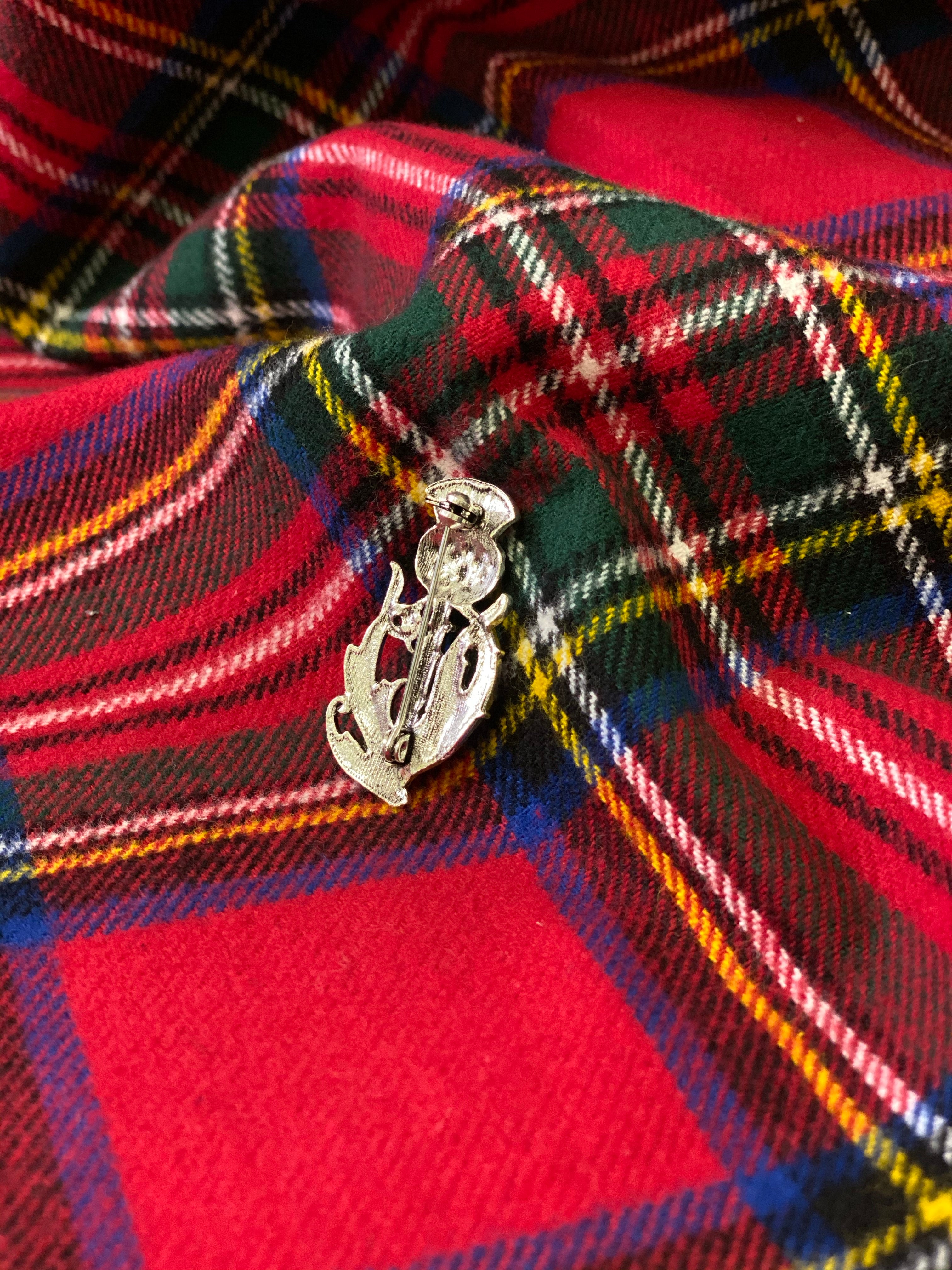 Single Scottish Thistle Brooch Pin